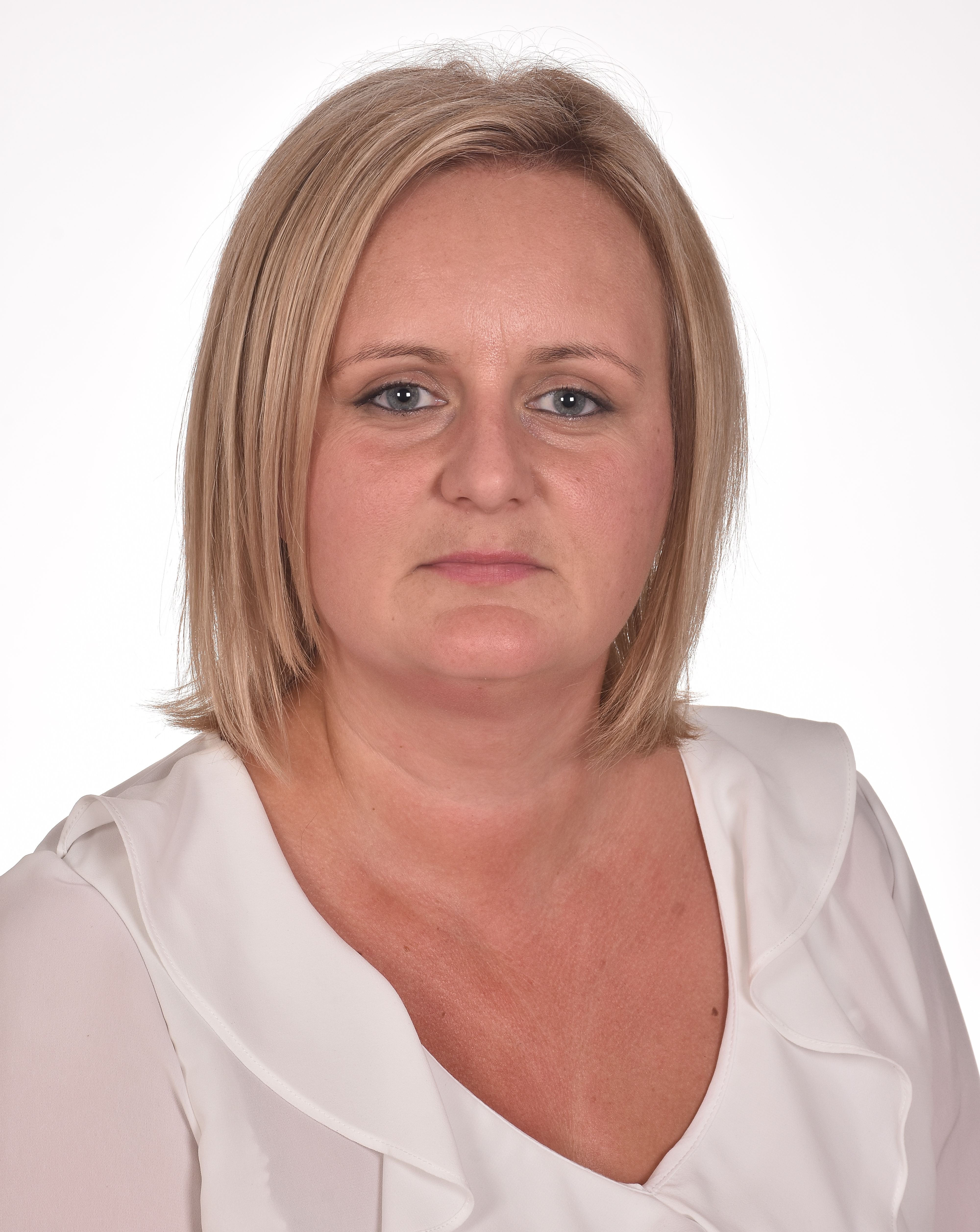 Sabina Gąsior — kierownik administracji
